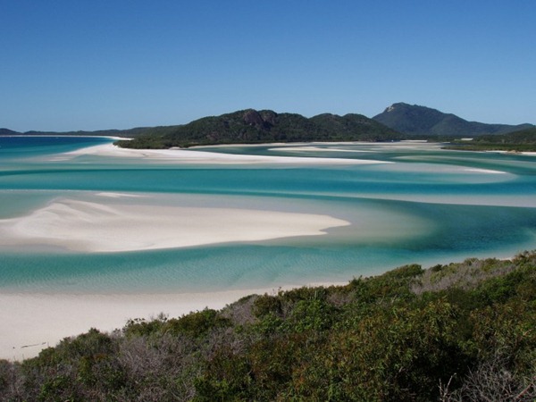   Whitehaven-Beach-Whi